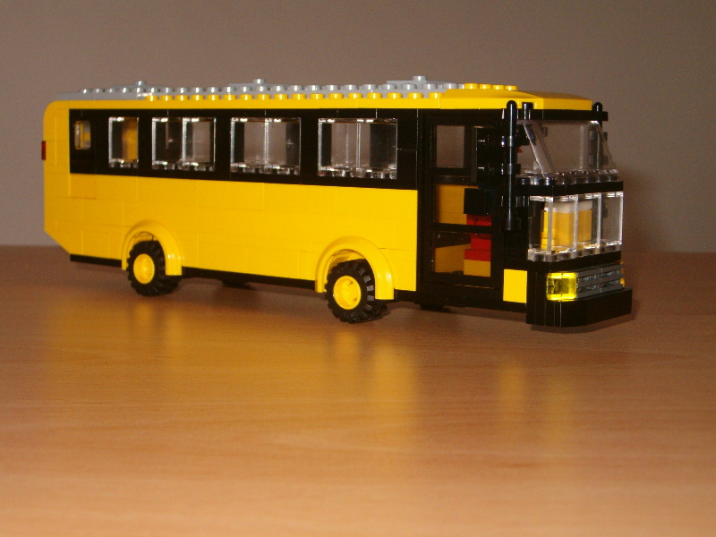 yellow_bus_02.jpg