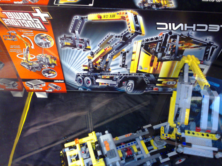 technic_08-1.jpg