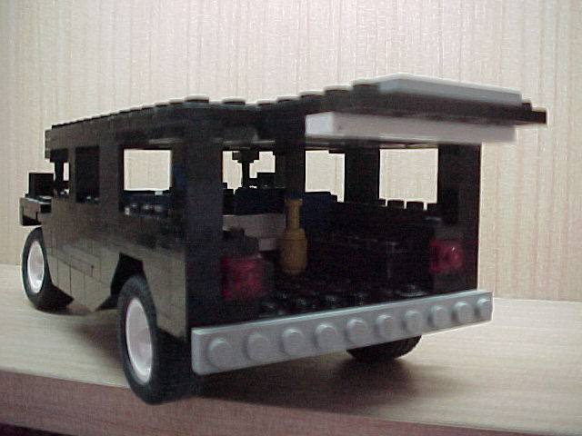 hummerhatch1.jpg