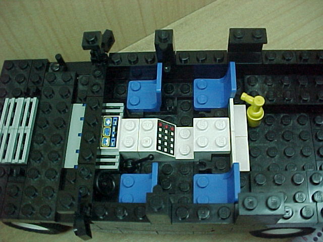 hummerinterior1.jpg