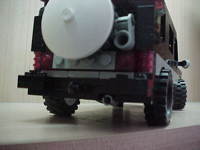 toyotalandcruiserexhaustpipe.jpg