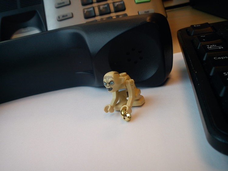 gollumtelefonwork.jpg