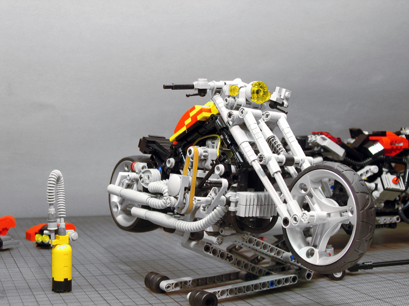 legomotorbike-garage-03.jpg