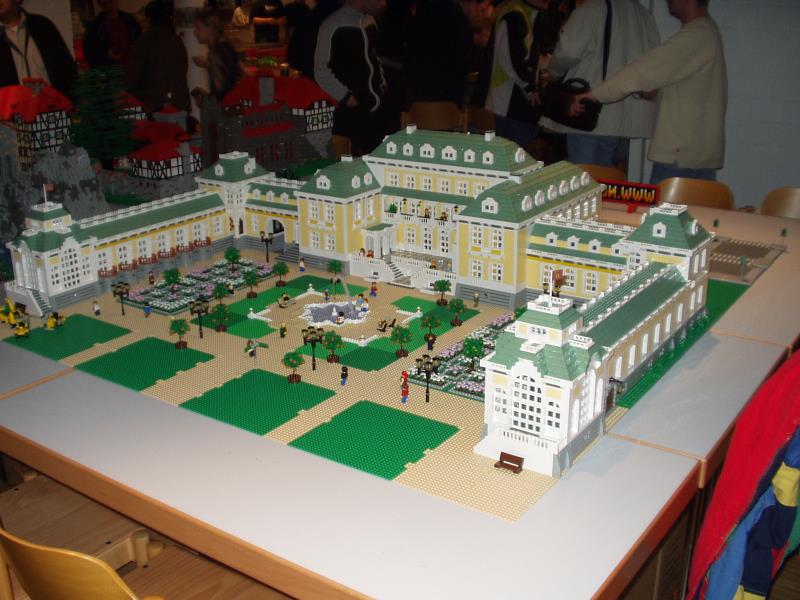 002jahrestreffen1000steine.jpg