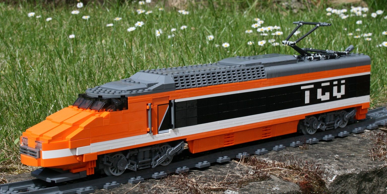tgv-engine-010.jpg
