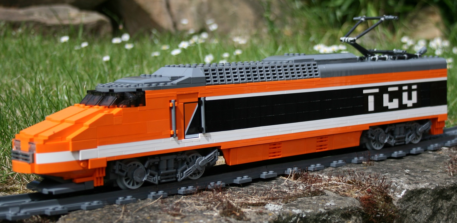 tgv-engine-012.jpg