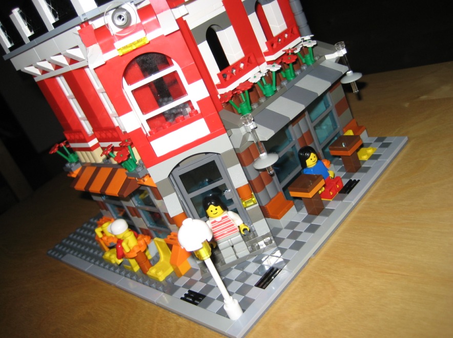 cafe_corner_legoseb_002.jpg