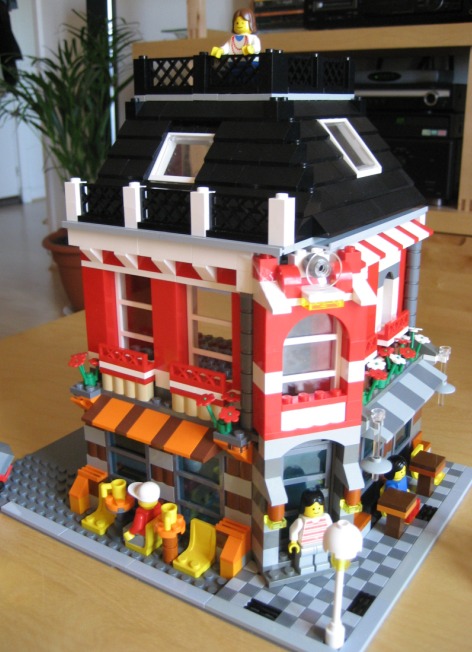 cafe_corner_legoseb_004.jpg