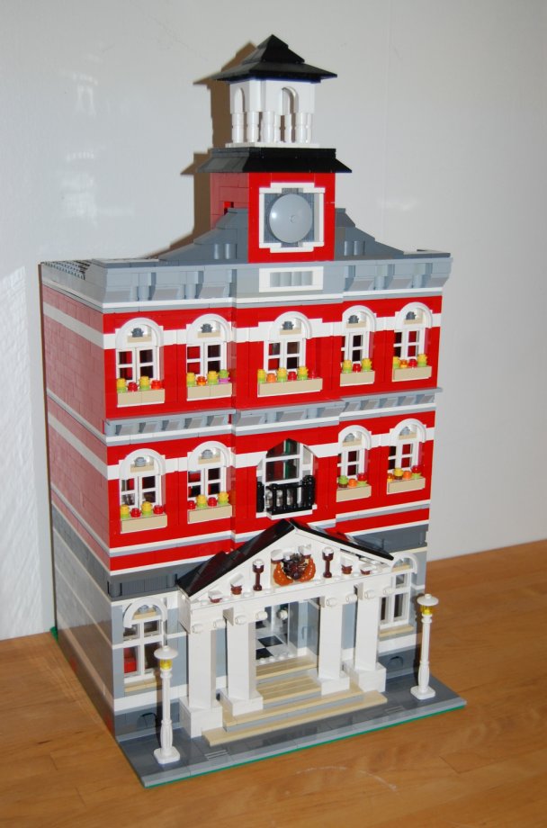 moc_town_hall_pic001.jpg
