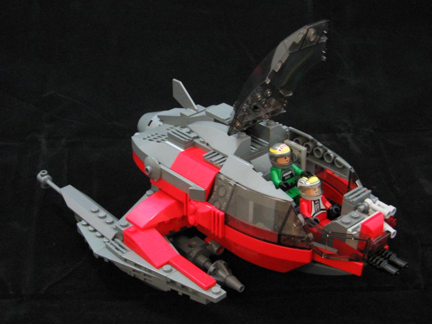 red_sub_02.jpg