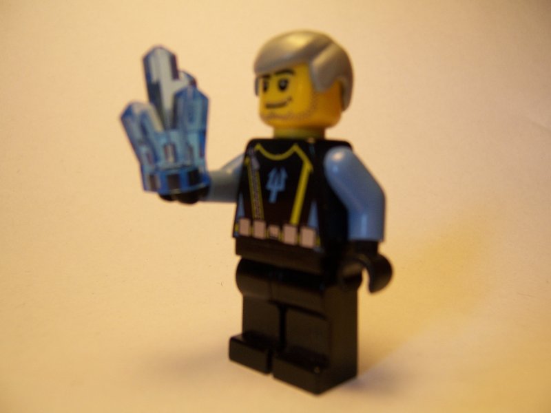 minifig_13_800x600.jpg