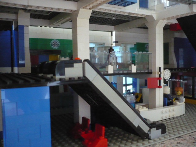 downtownarea_railstation_inside_1.jpg