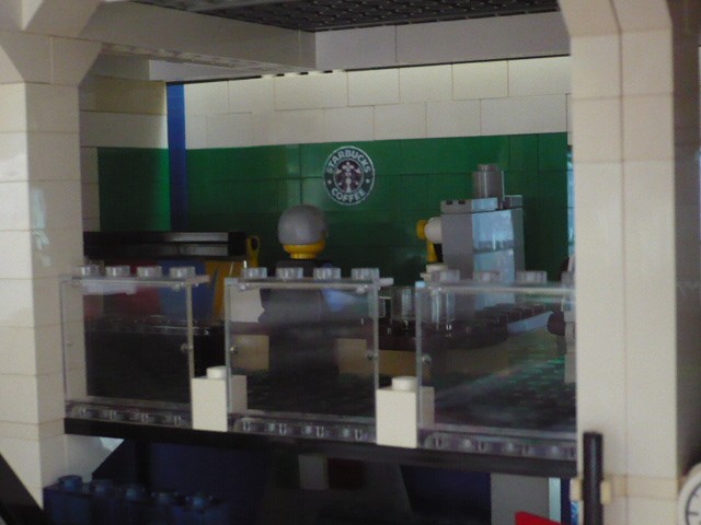 downtownarea_railstation_inside_cafe_1.jpg