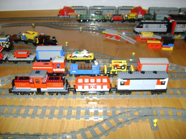 10183onesetthreemodels.jpg
