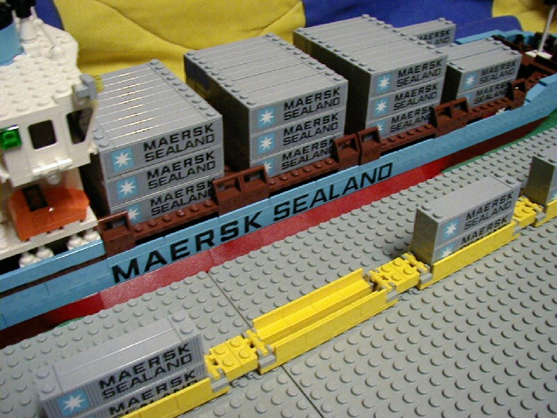 container03.jpg
