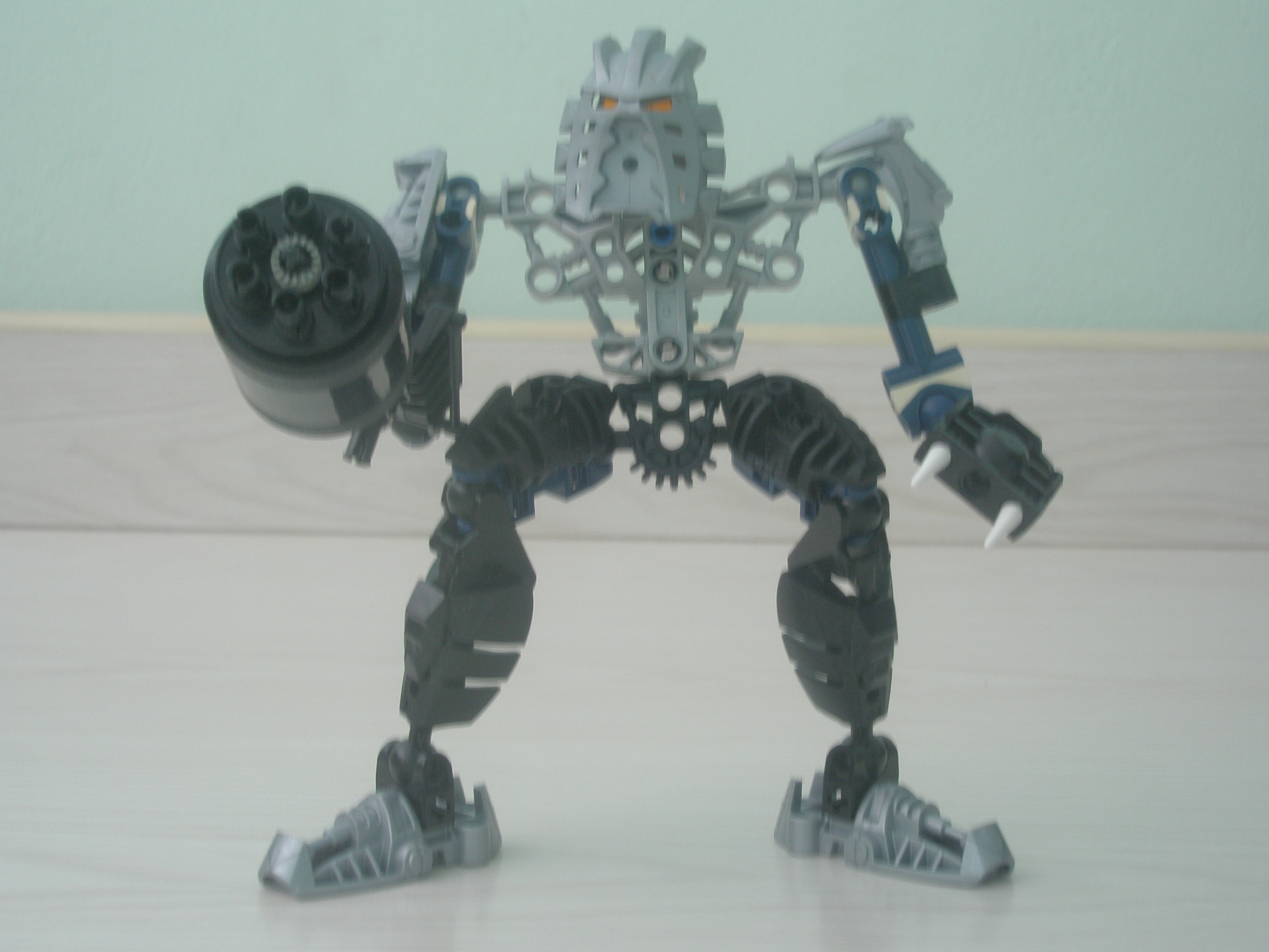 bionicle_003.jpg