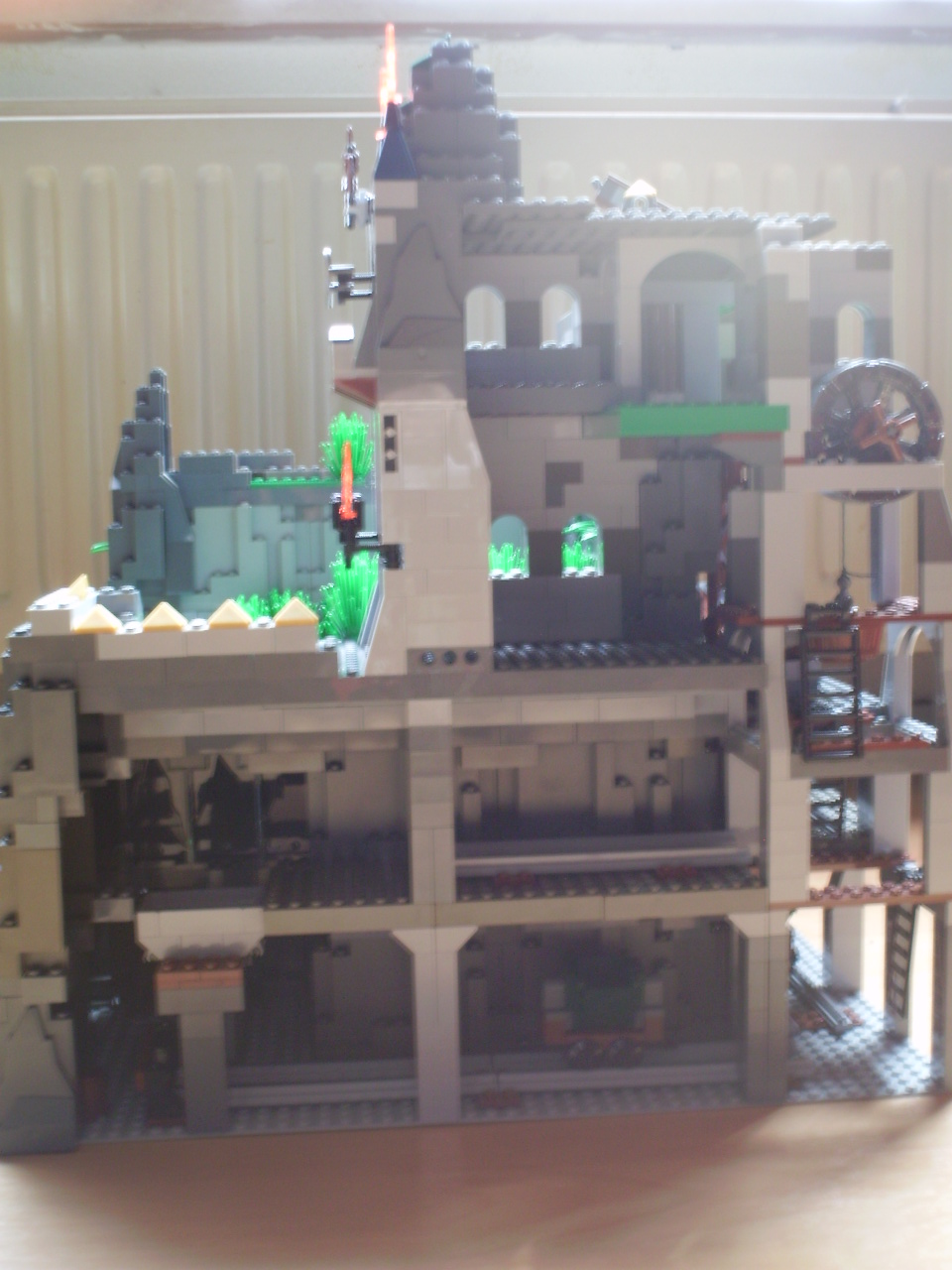 dwarf_mine_left1.jpg