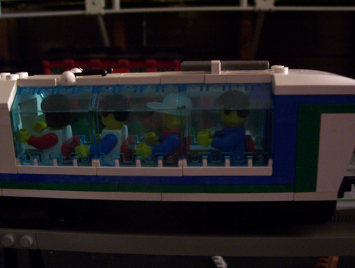 monorail04.jpg