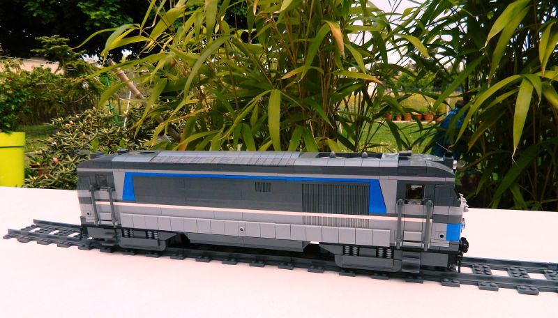 mocs_lego_67300.jpg
