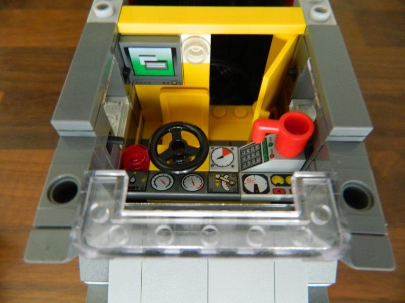 cc_72030_lego_22.jpg