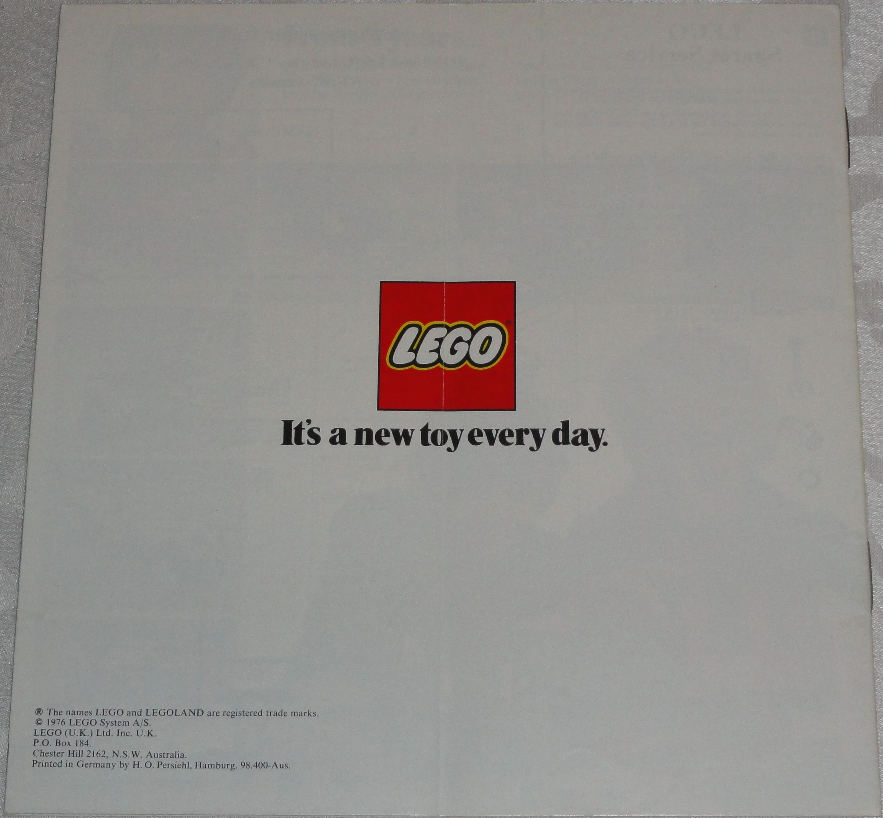 y1976-98400-aus-b.jpg