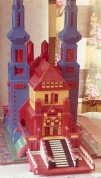 collegiate-church-01.jpg