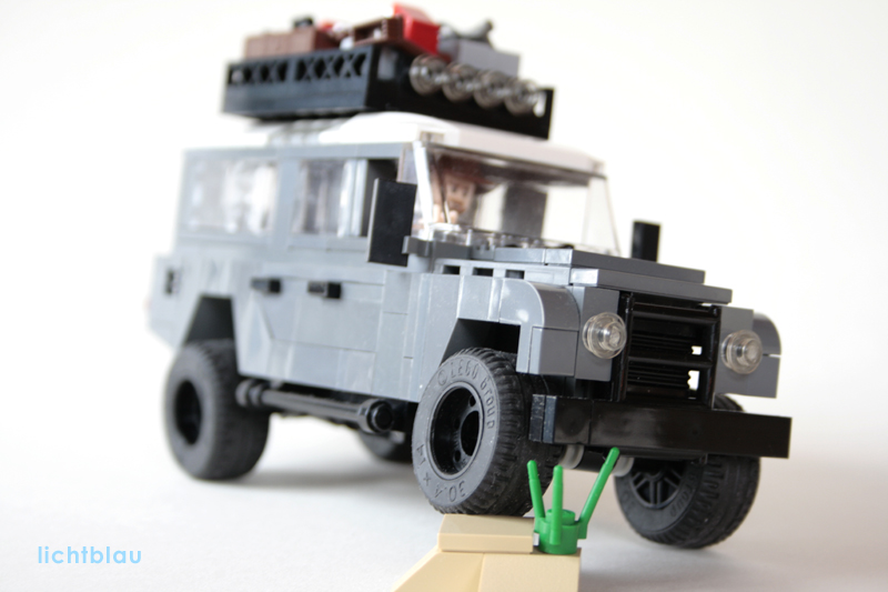 landrover_defender_03.jpg