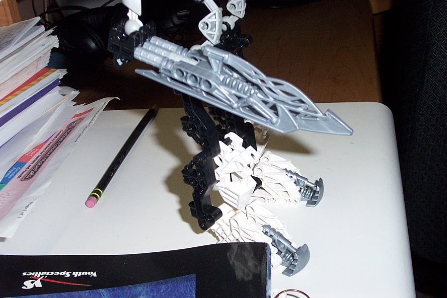 bionicle002.jpg