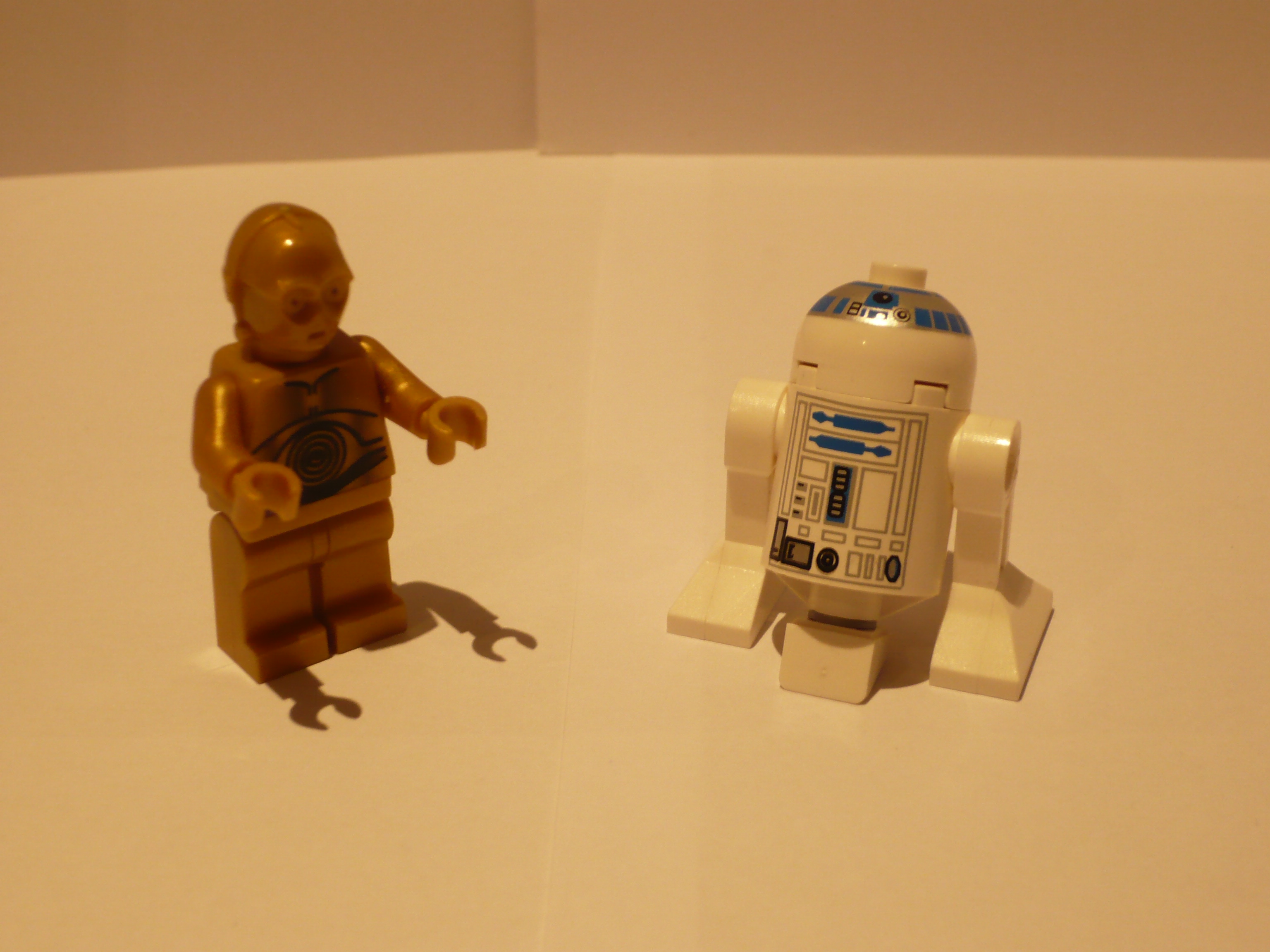 c-3po_y_r2-d2.jpg