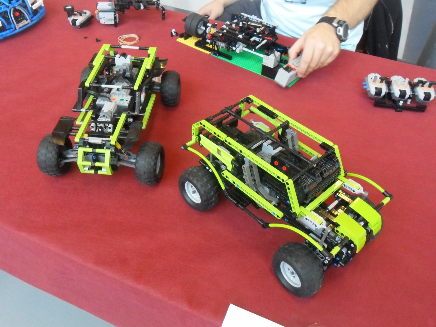 heventoshispabrick_20100095.jpg