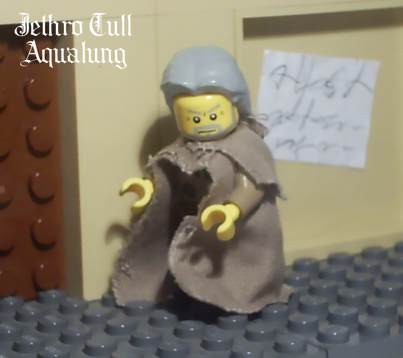 1_aqualung.jpg