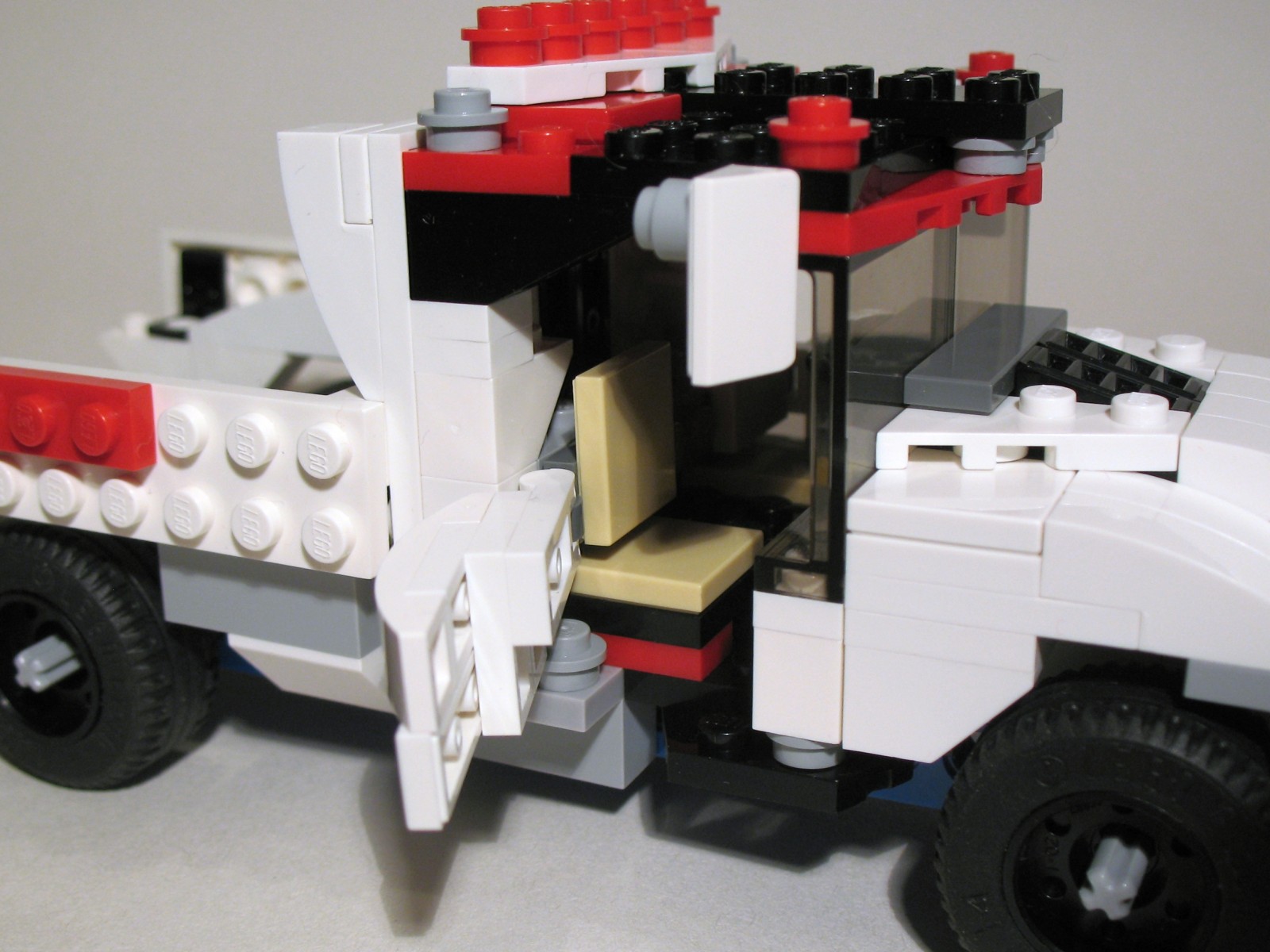 31006_truck_b_07.jpg