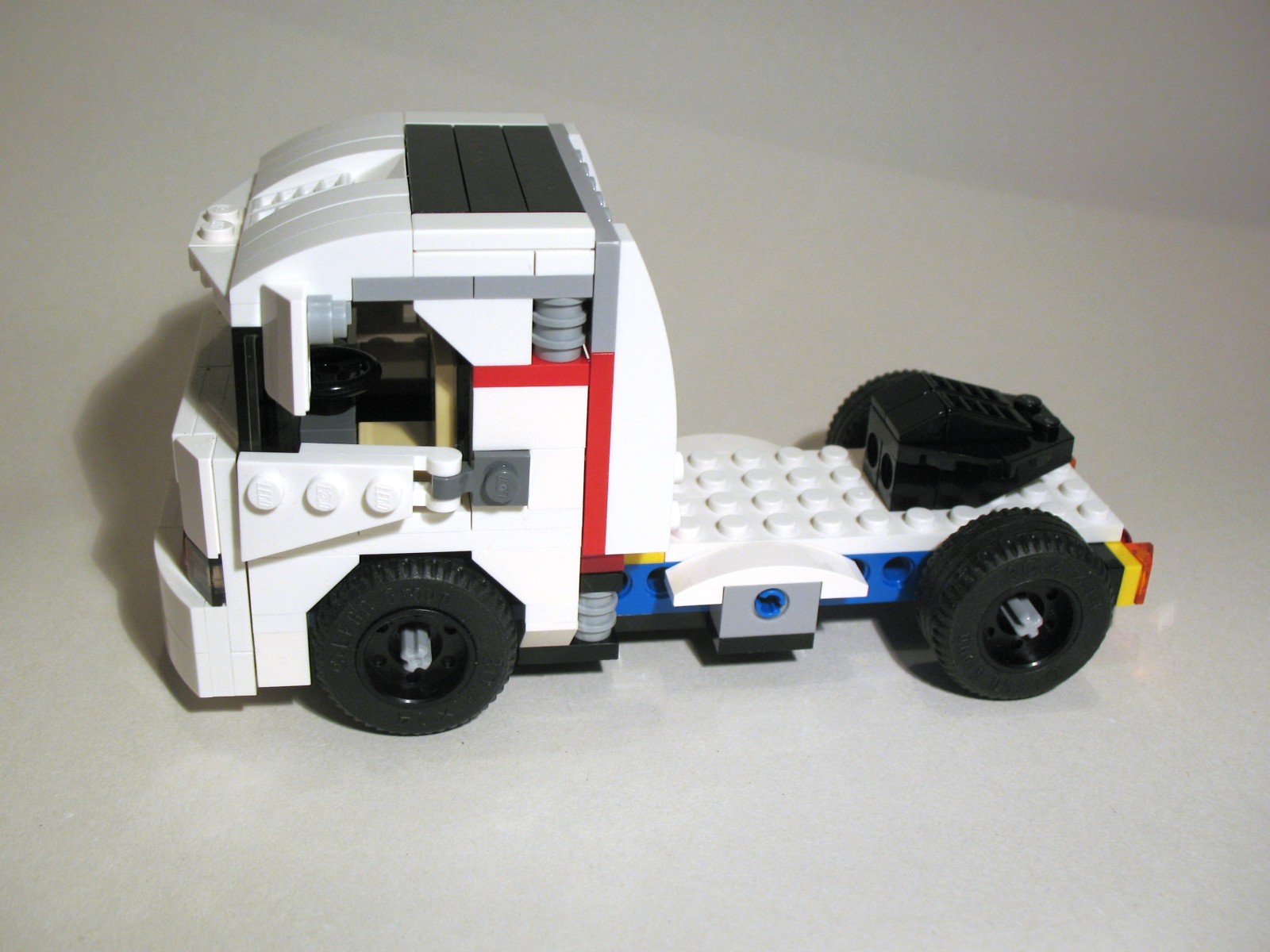 31006_truck_03.jpg