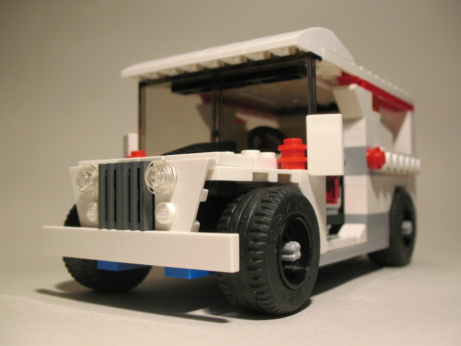 31006_zoobus_11.jpg