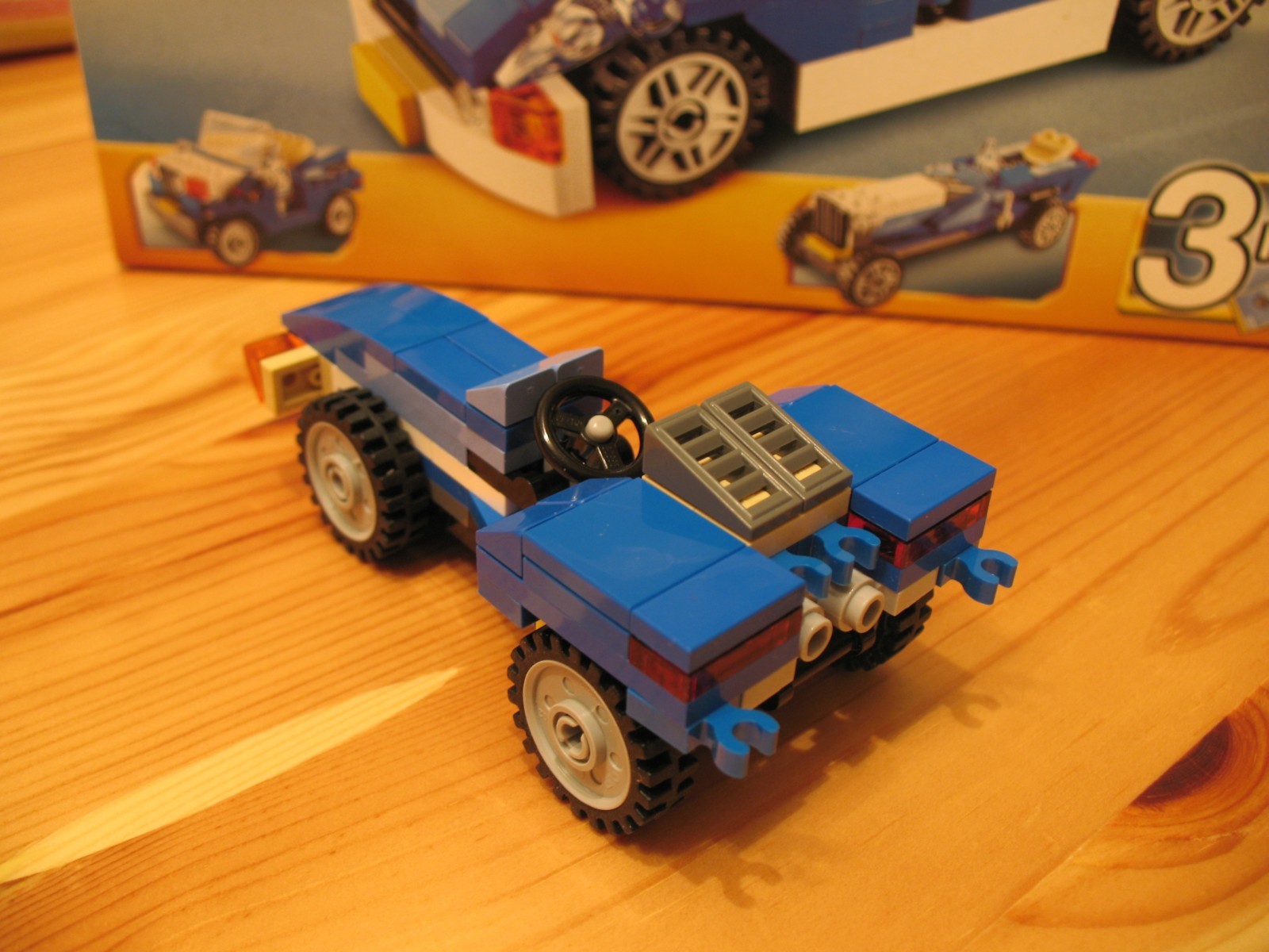 6913tractor_06.jpg