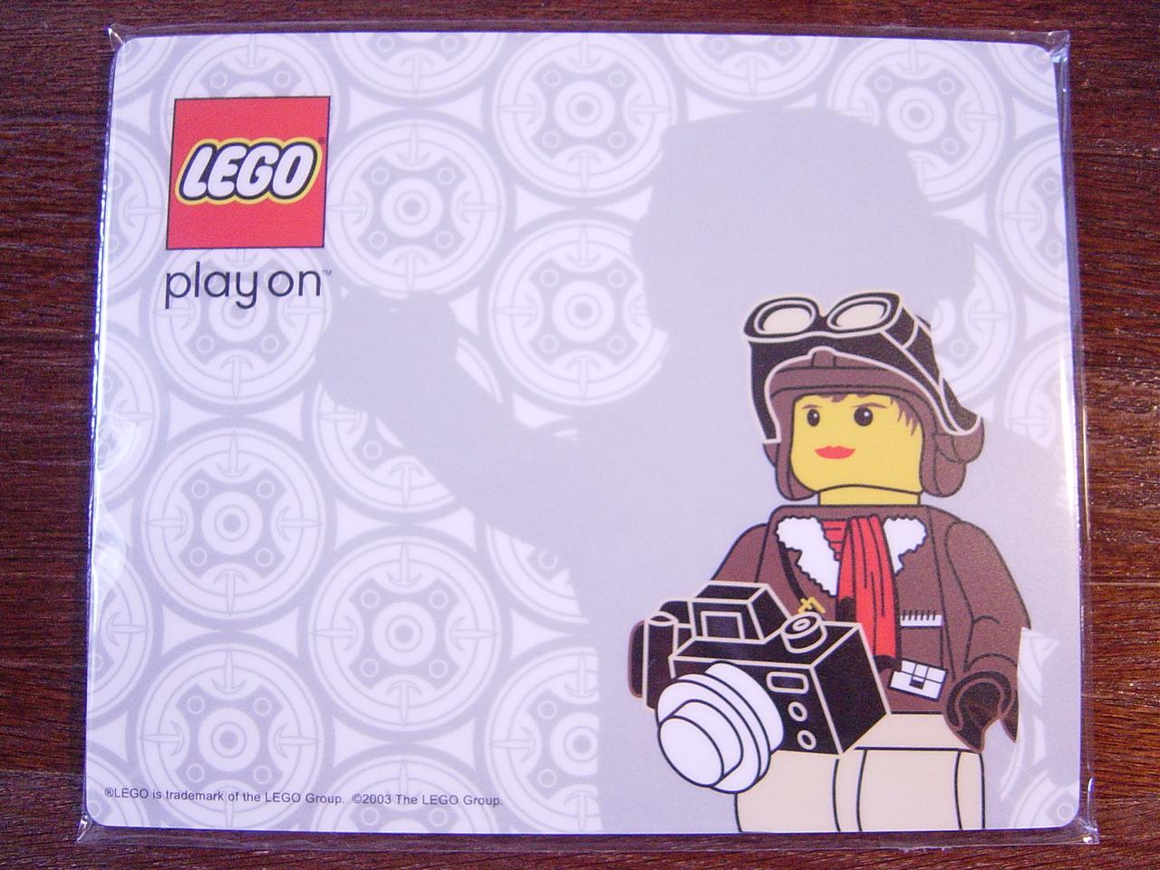 lego-mouse-pad1.jpg