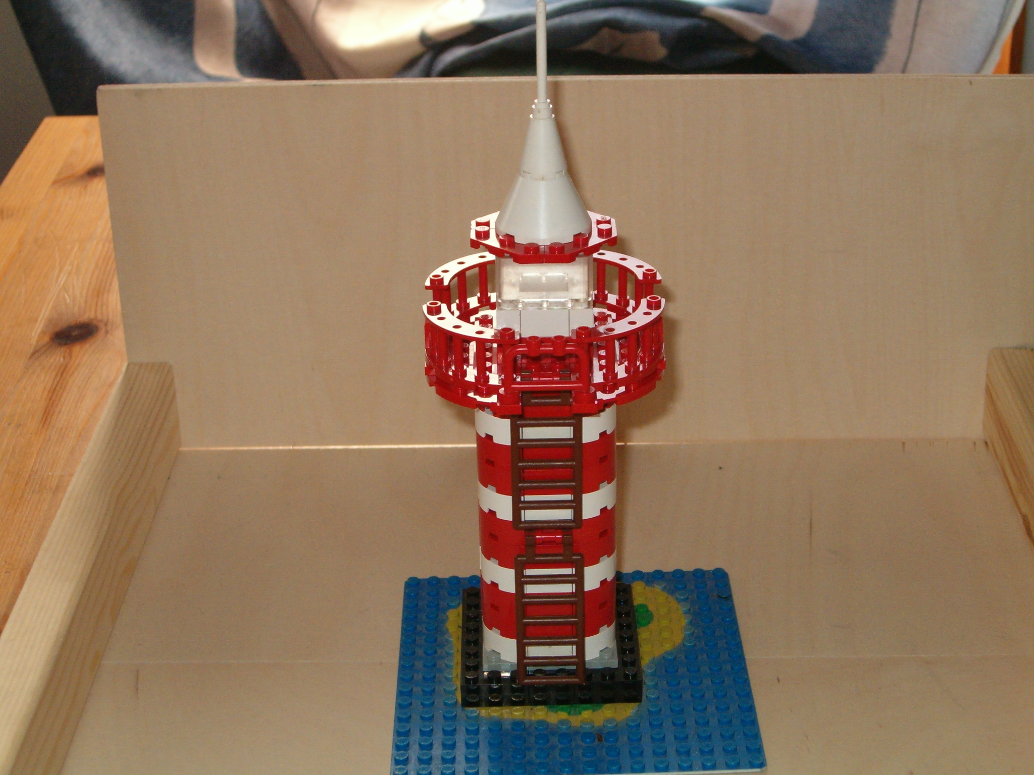 lighthouse_1.jpg