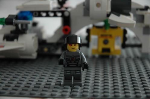 space_police_041_497_x_330.jpg
