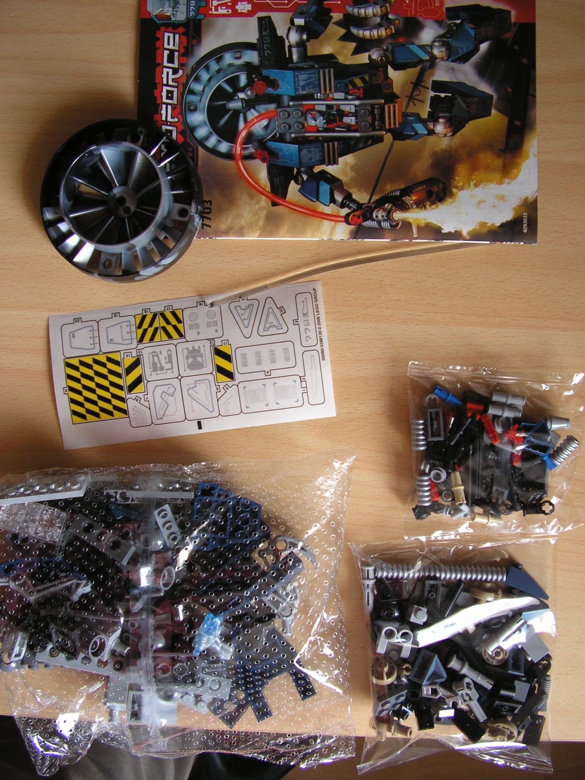 7703_fire_vulture_02.jpg