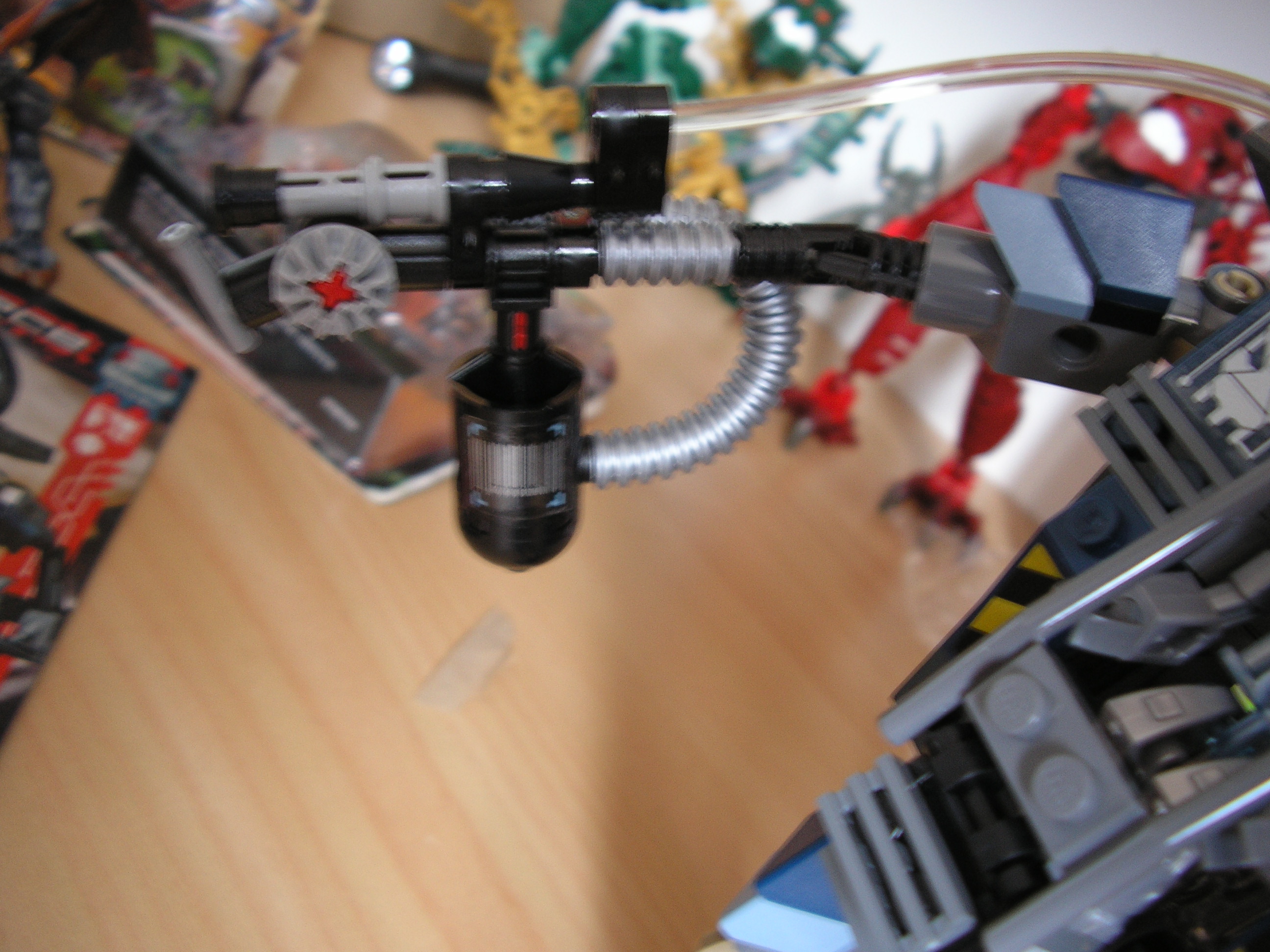 7703_fire_vulture_07.jpg