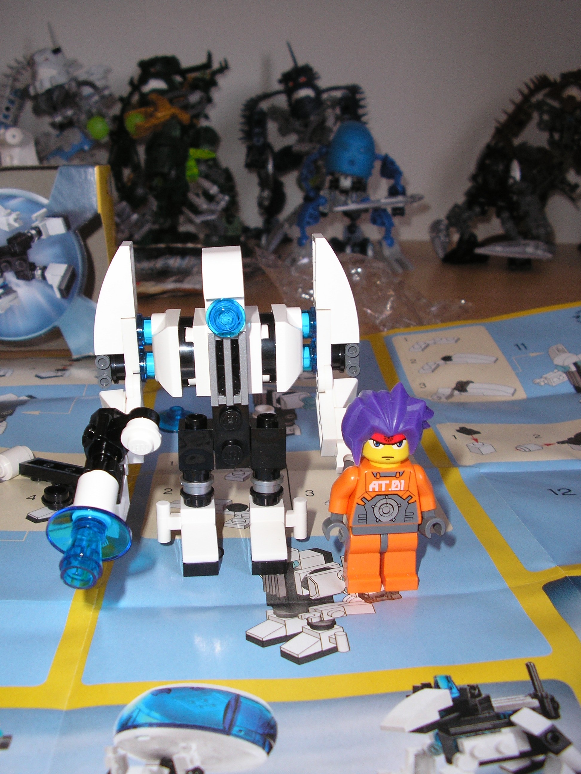 016_4416_xpod_robots.jpg