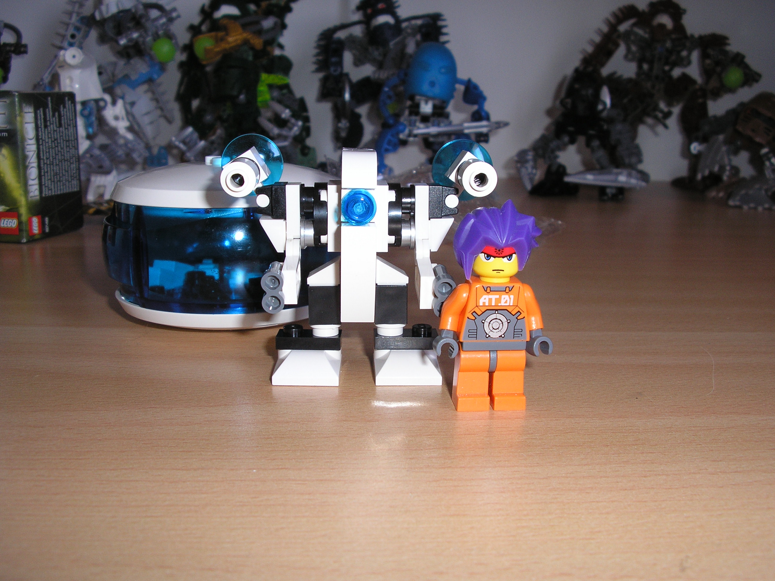 018_4416_xpod_robots.jpg