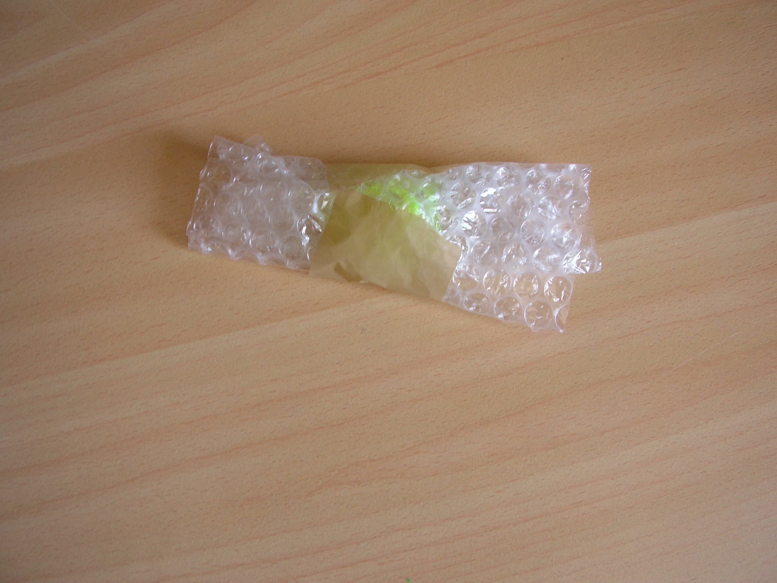 015_trans_green_miru.jpg