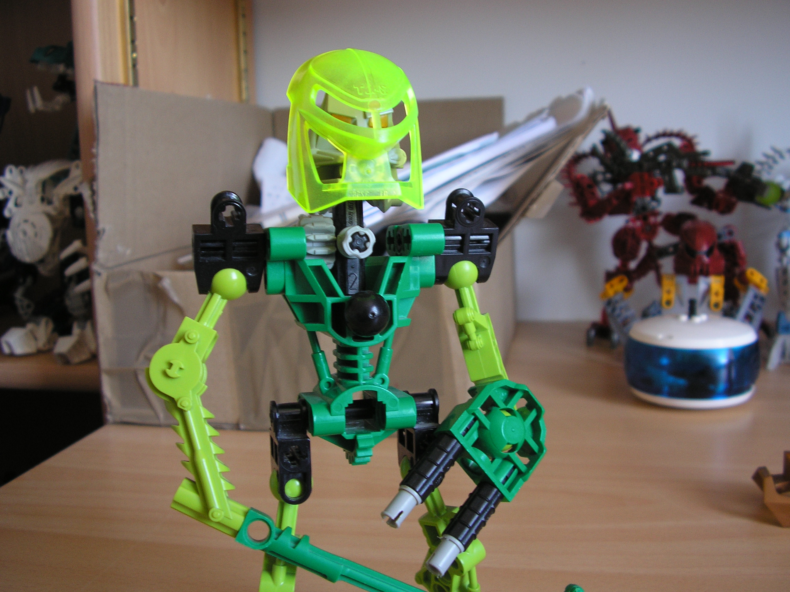 018_trans_green_miru.jpg
