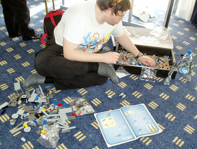 easterconlego05.jpg