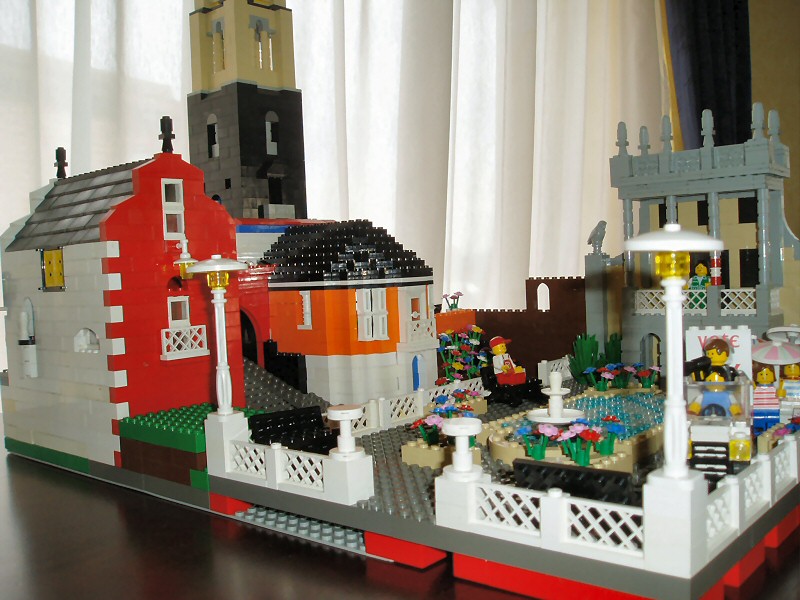 easterconlego17.jpg