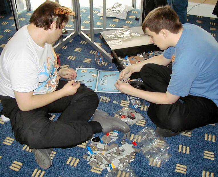 easterconlego34.jpg