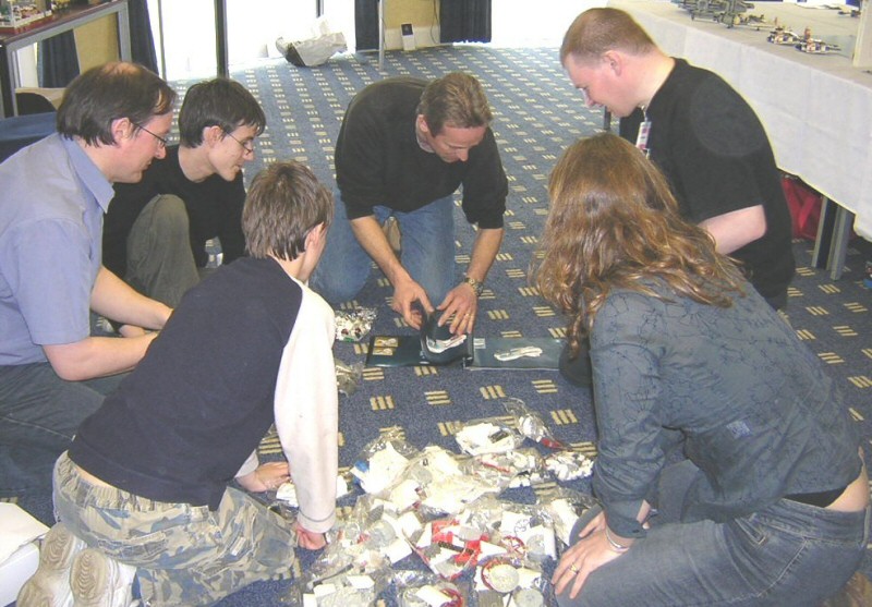 easterconlego46.jpg