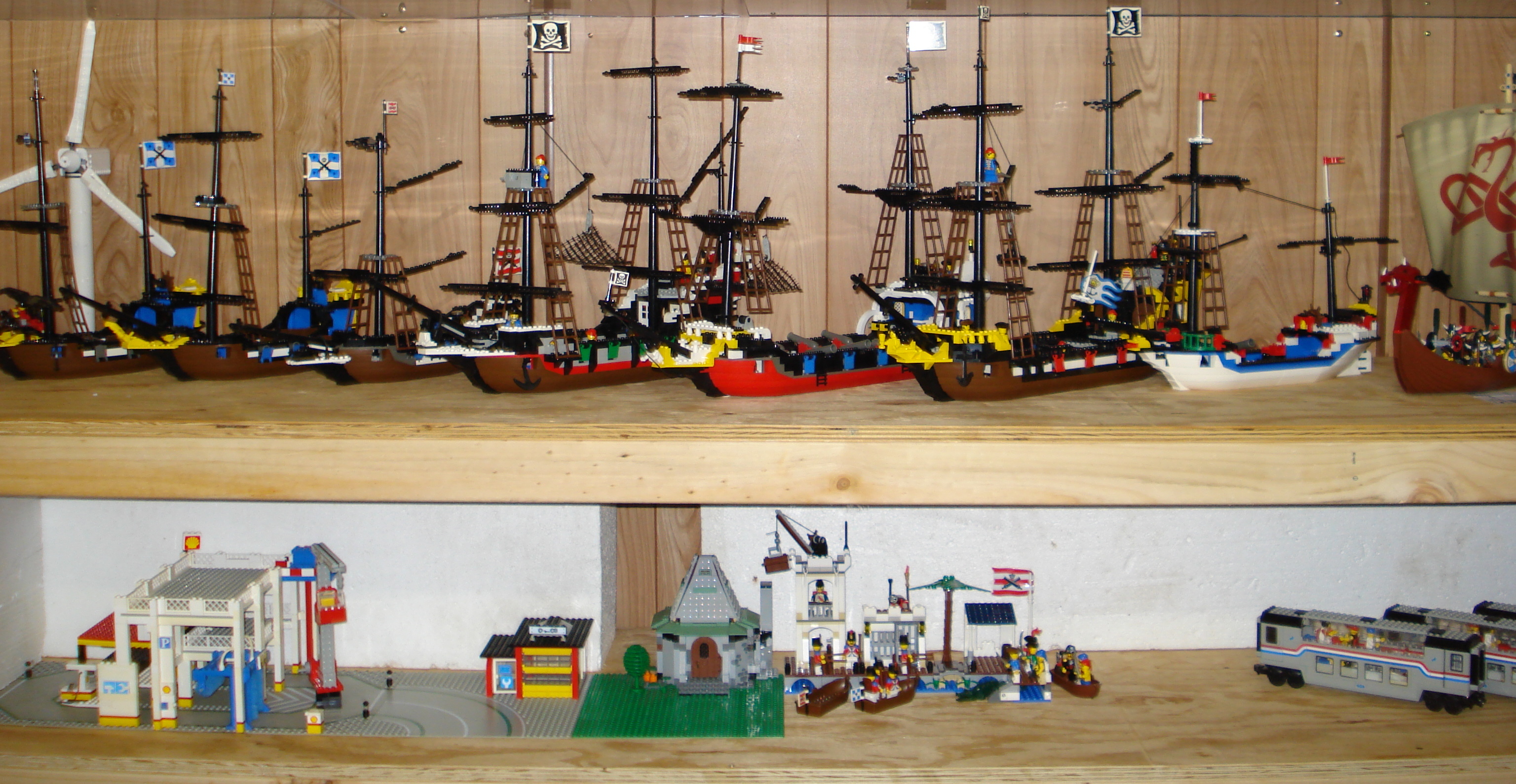 pirate_ships_2.jpg