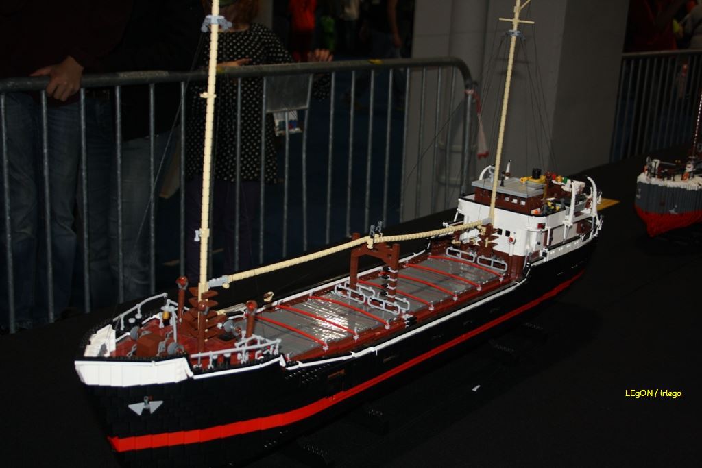 img_2005.jpg